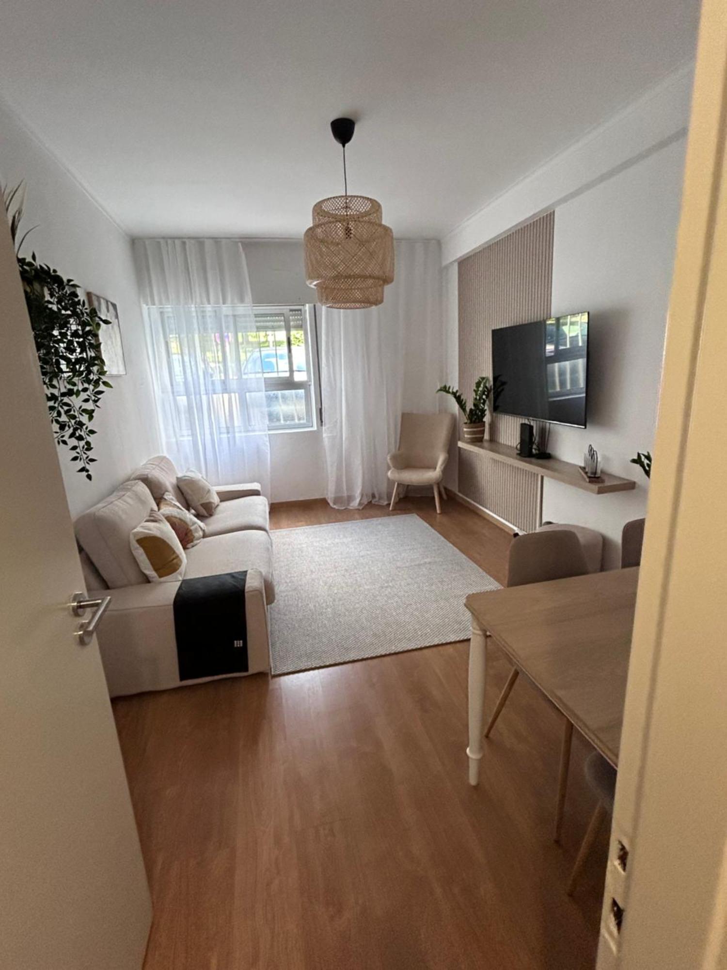 Apartamento Acolhedor Em Келуш Экстерьер фото
